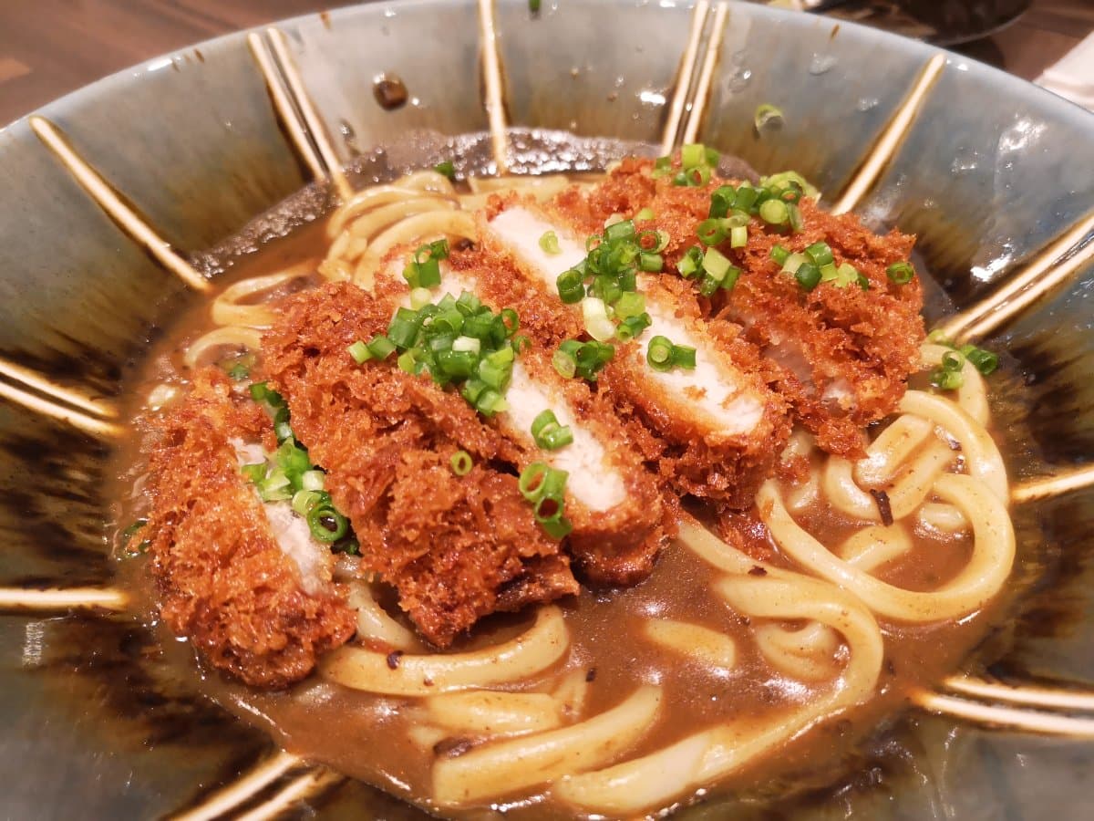 カツカレーうどん