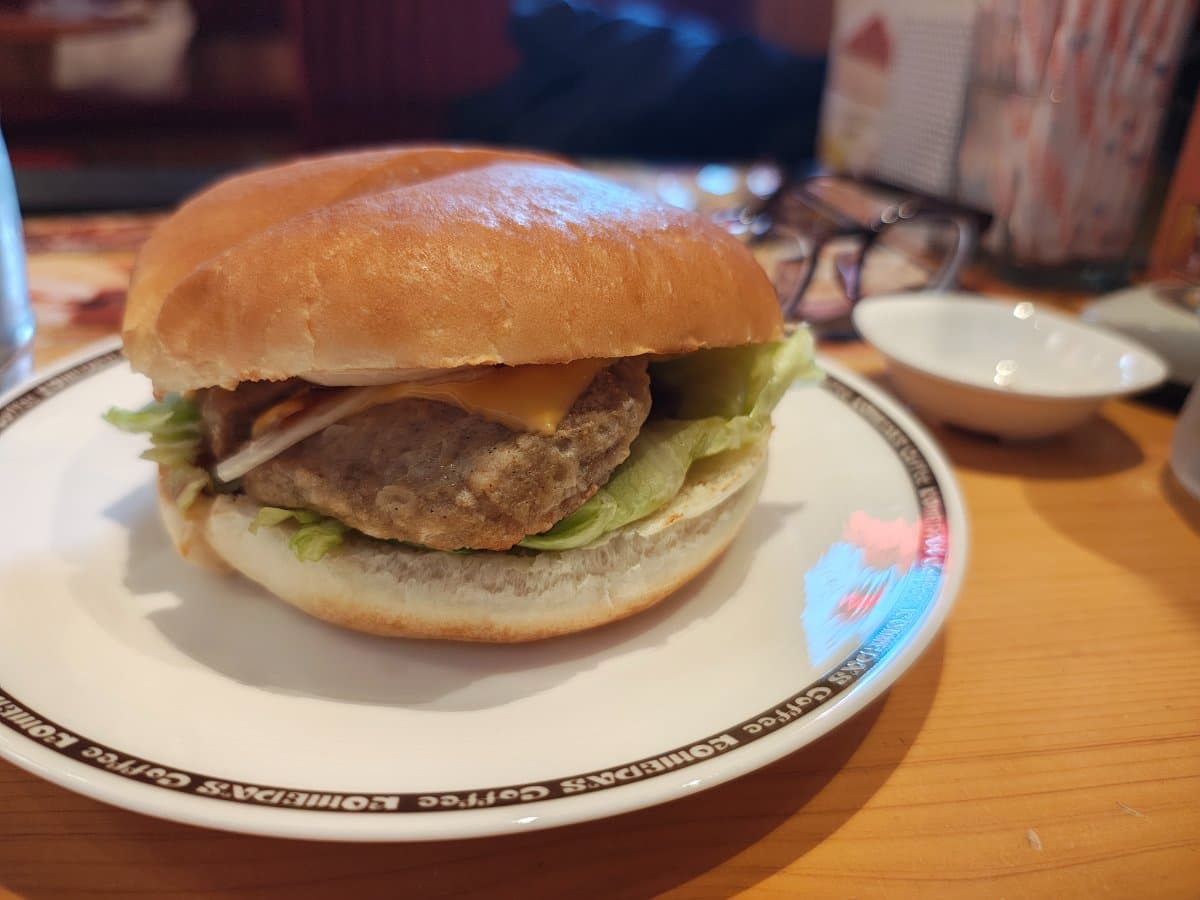 ドミグラスバーガー